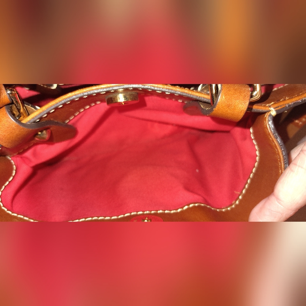 Dooney & Bourke Leather Tote Bag in Burnt Orange Like New - Picture 6 of 9